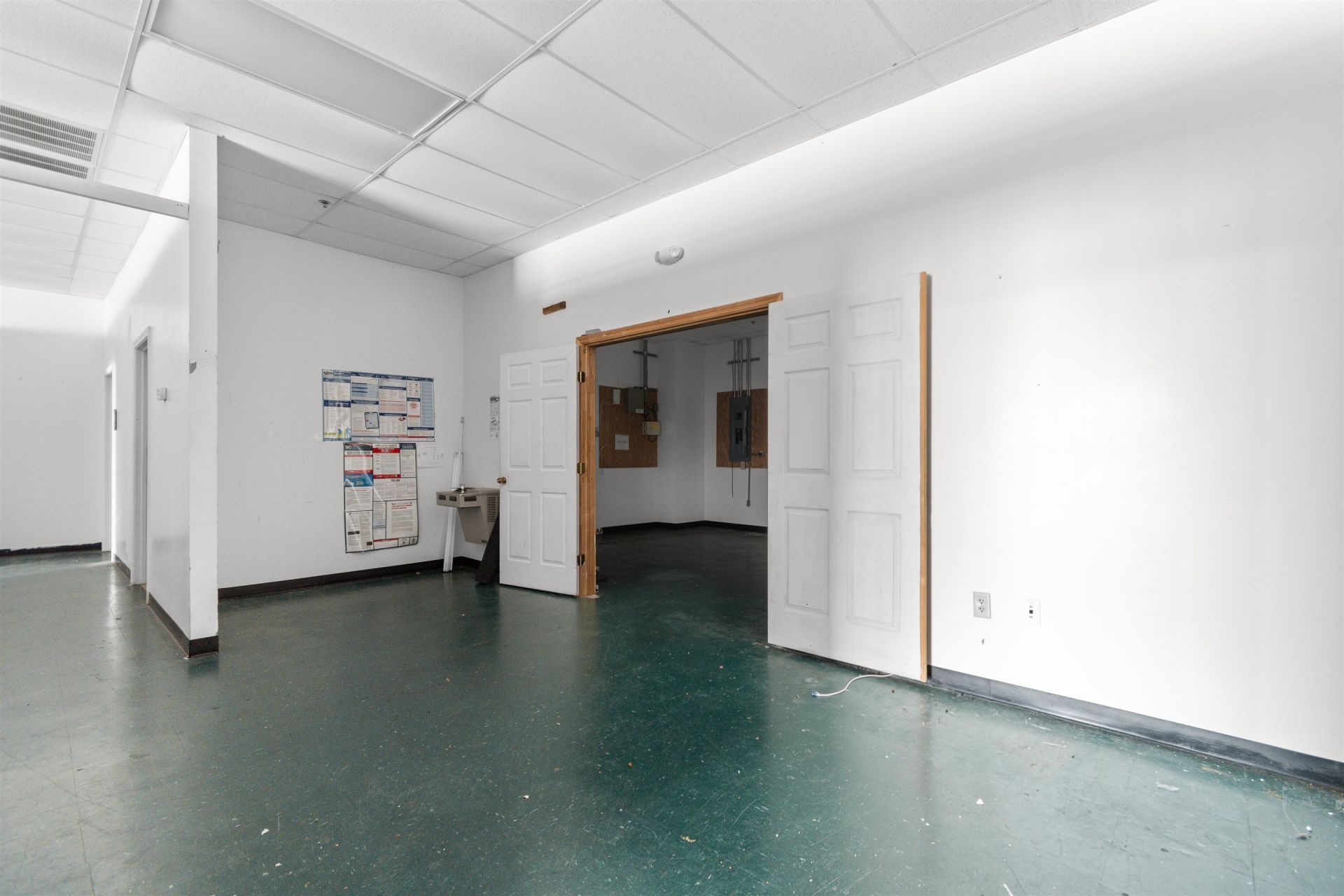 480 Nelson Blvd.  Photo 35