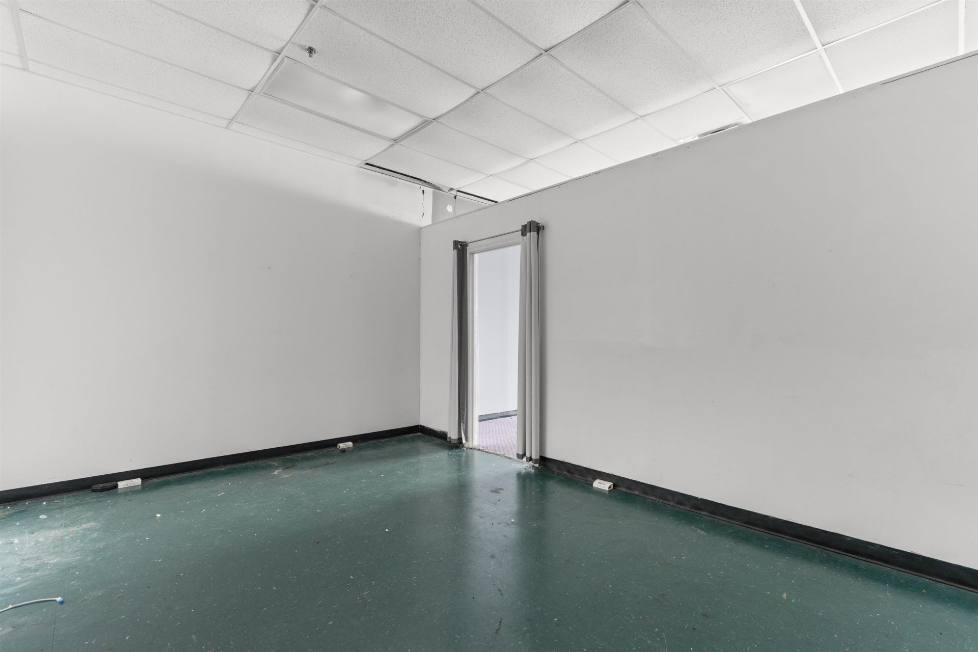 480 Nelson Blvd.  Photo 36