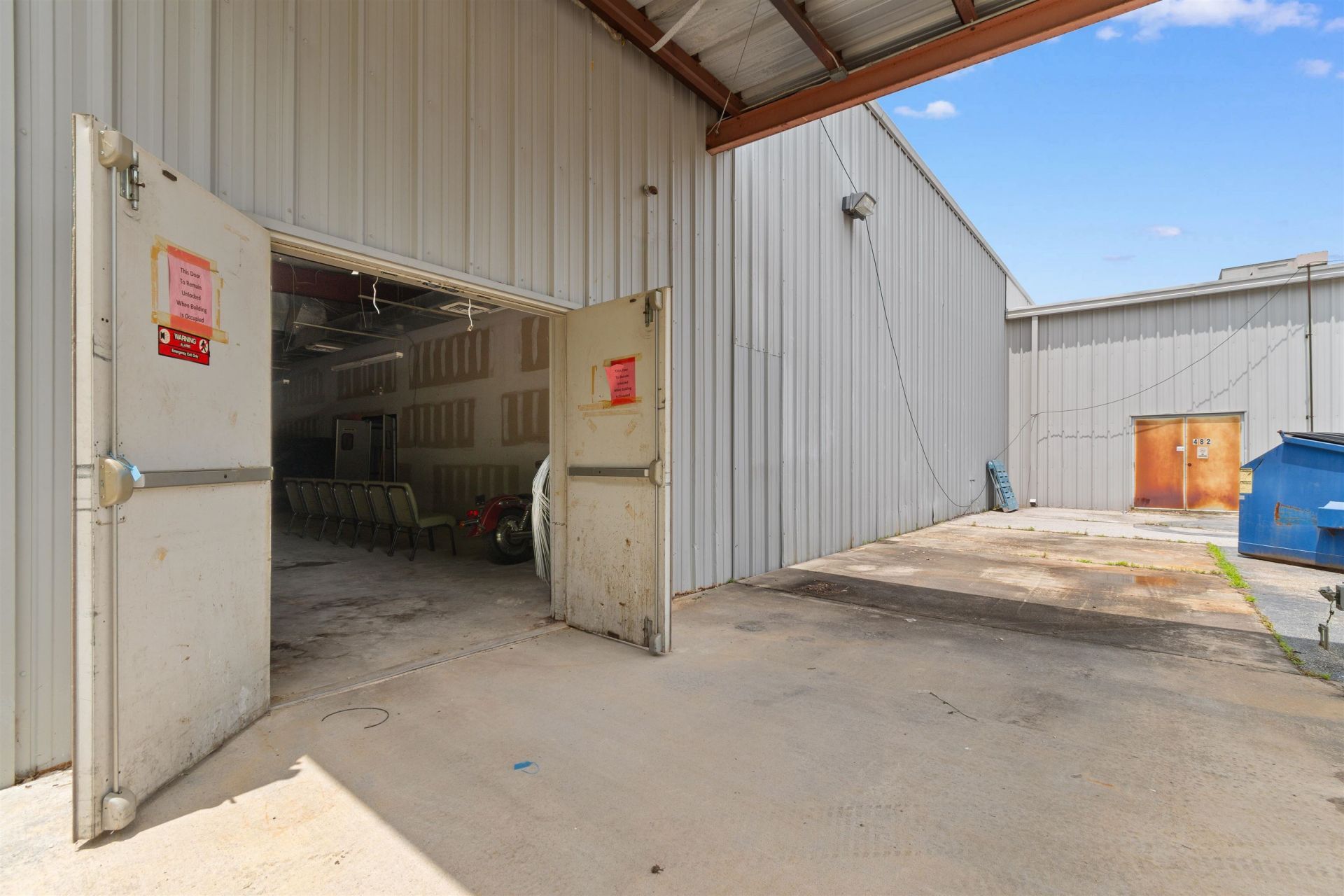 480 Nelson Blvd.  Photo 43