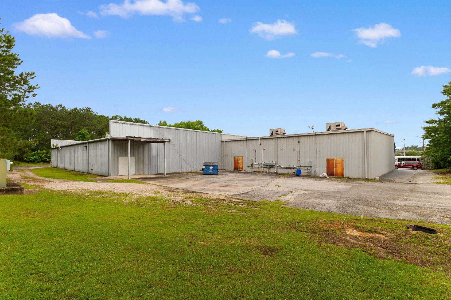 480 Nelson Blvd.  Photo 46