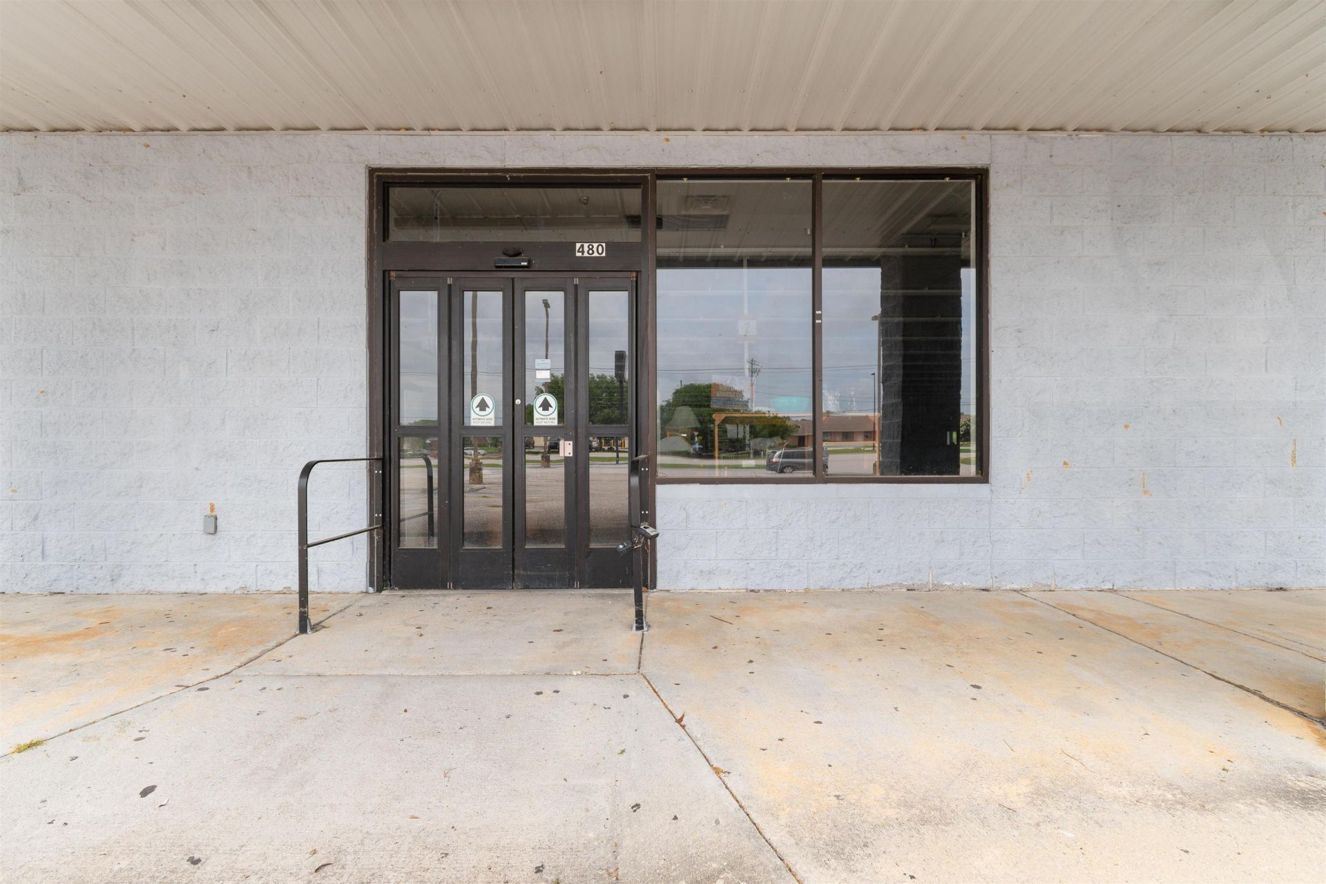 480 Nelson Blvd.  Photo 8