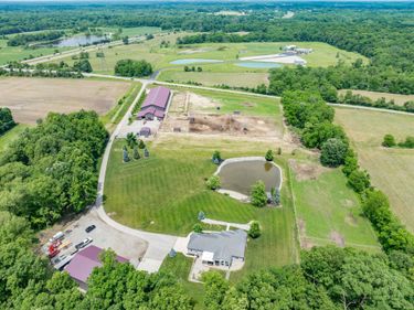 3330 Hursh Road, Fort Wayne, IN 46845