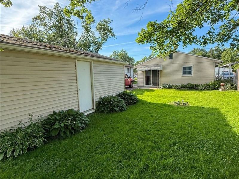 519 Case Avenue , Elyria, OH 44035 Photo 4