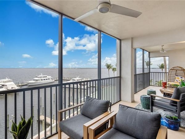 1920 Virginia AVE, Unit 403, FORT MYERS, FL 33901