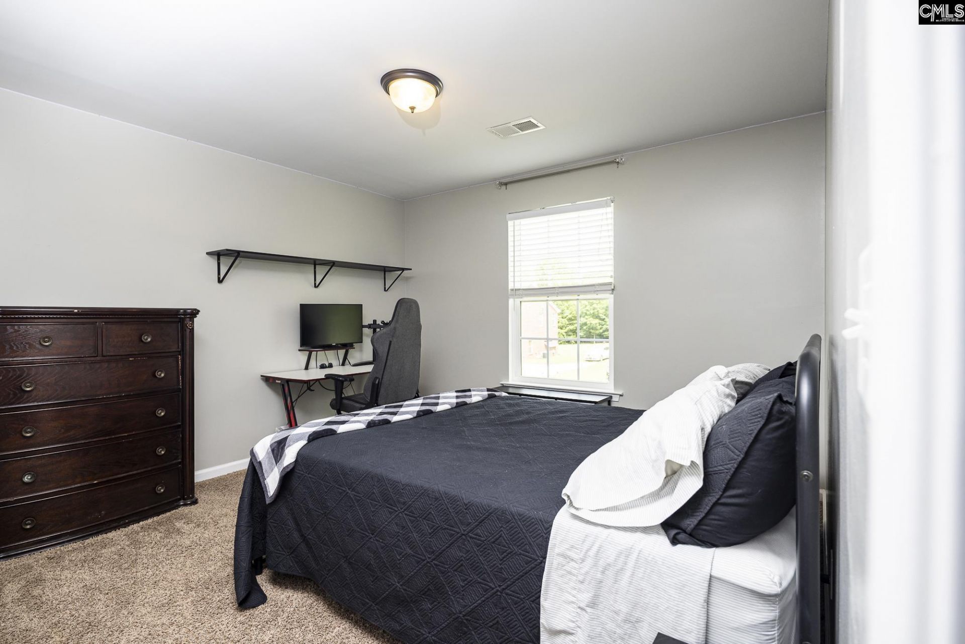 538 Newton Road  Photo 18
