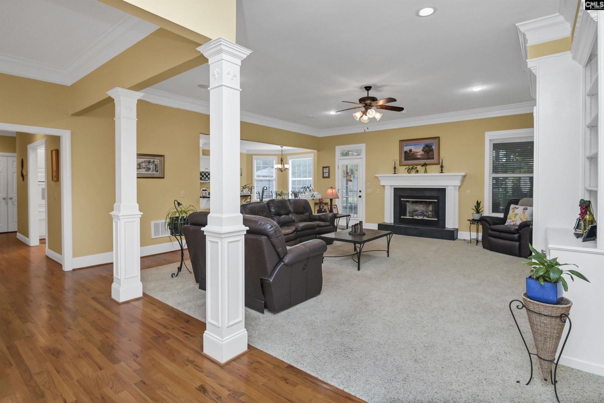 101 Autumn Oaks Lane  Photo 11