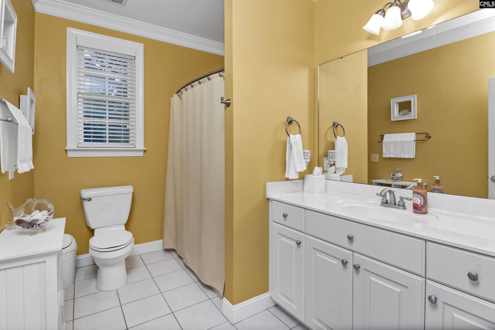 101 Autumn Oaks Lane  Photo 28