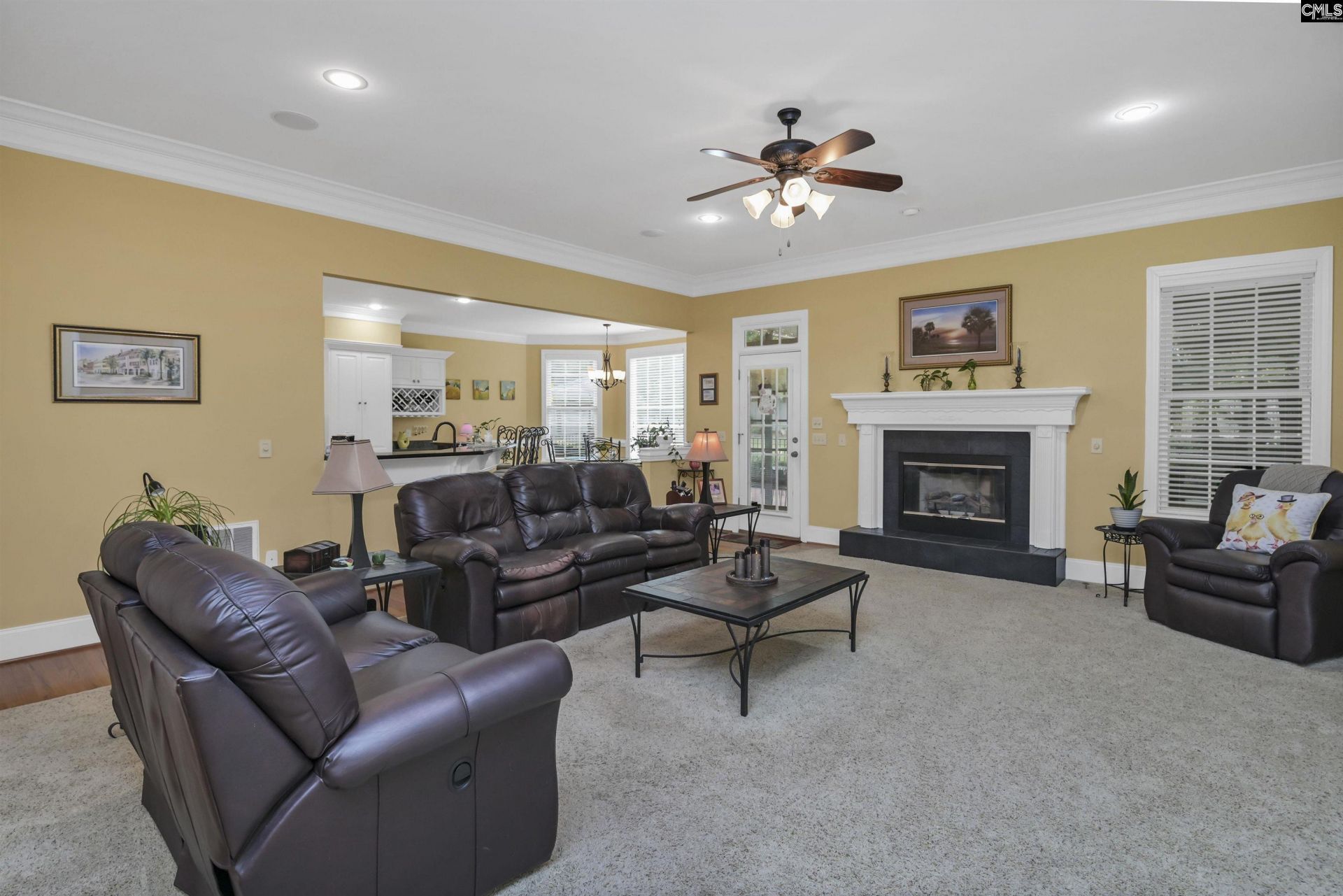 101 Autumn Oaks Lane  Photo 34