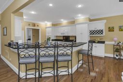 101 Autumn Oaks Lane  photo 4