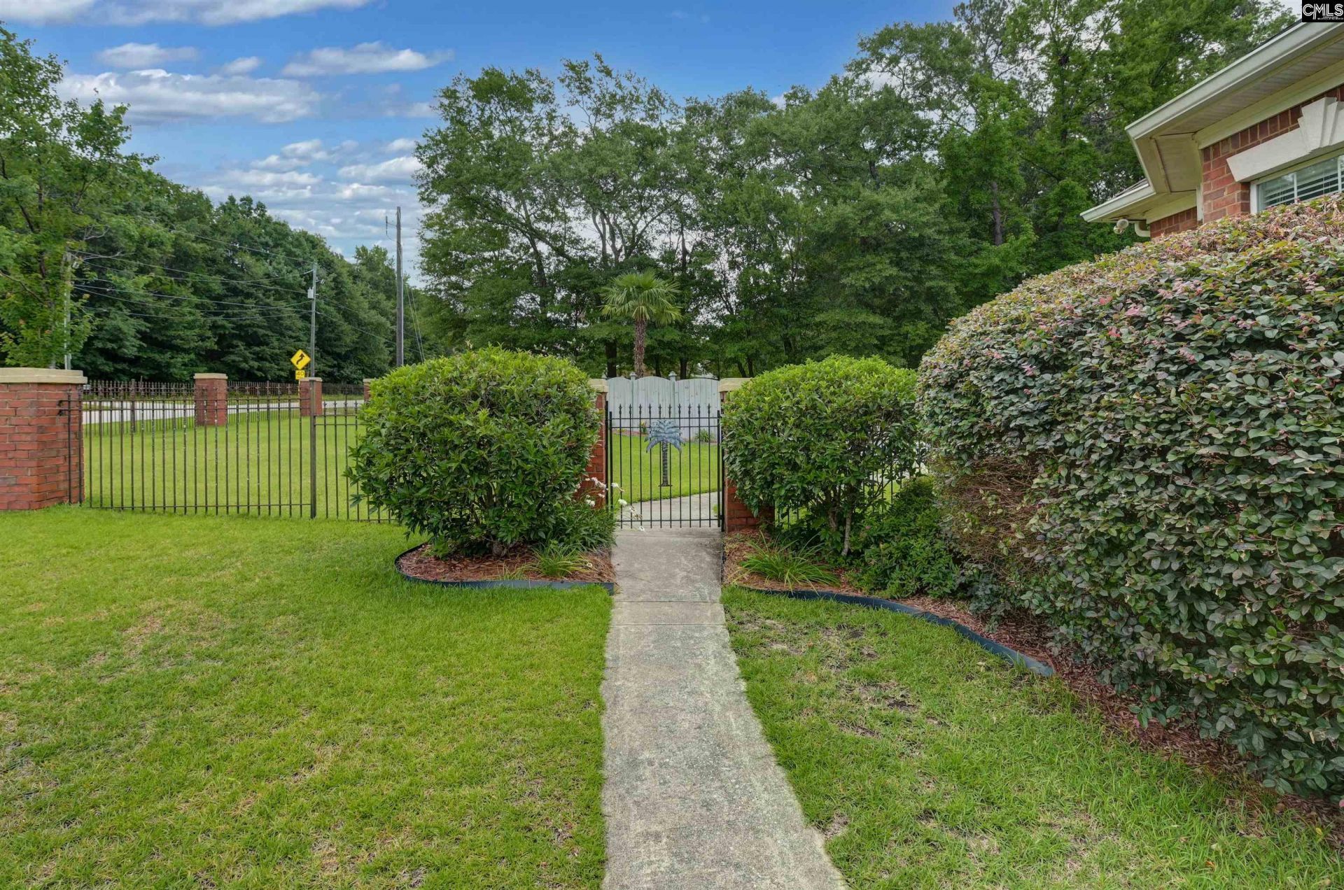 101 Autumn Oaks Lane  Photo 62