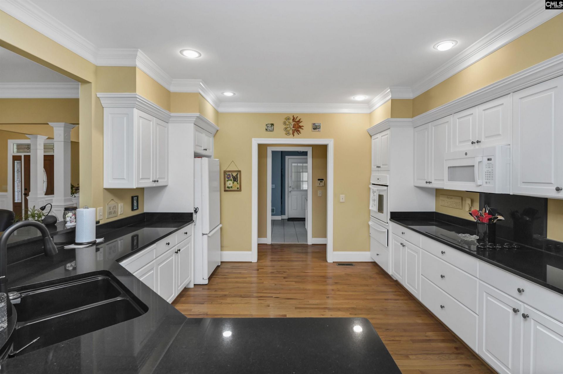 101 Autumn Oaks Lane  Photo 7