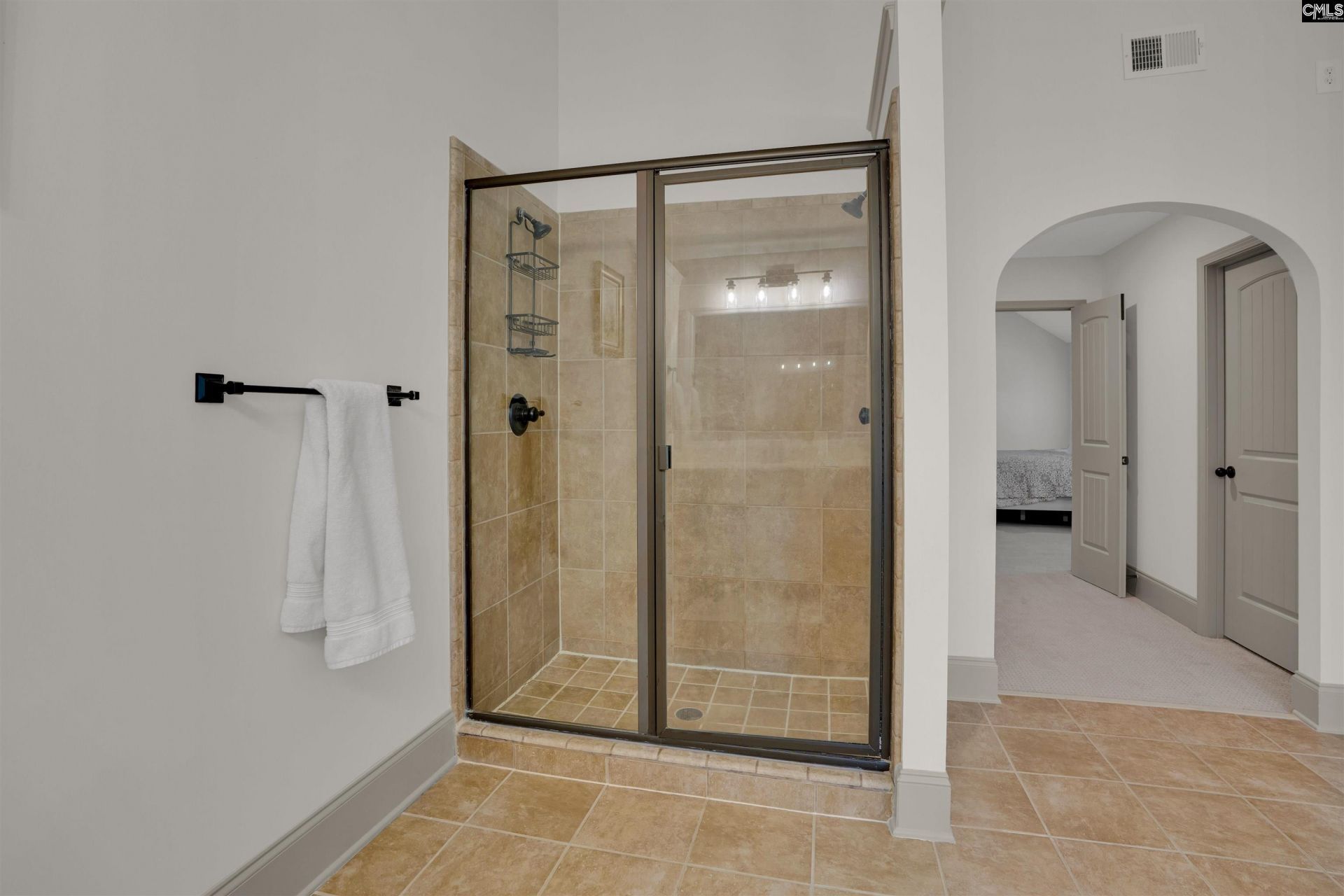 155 Swanhaven Drive  Photo 33