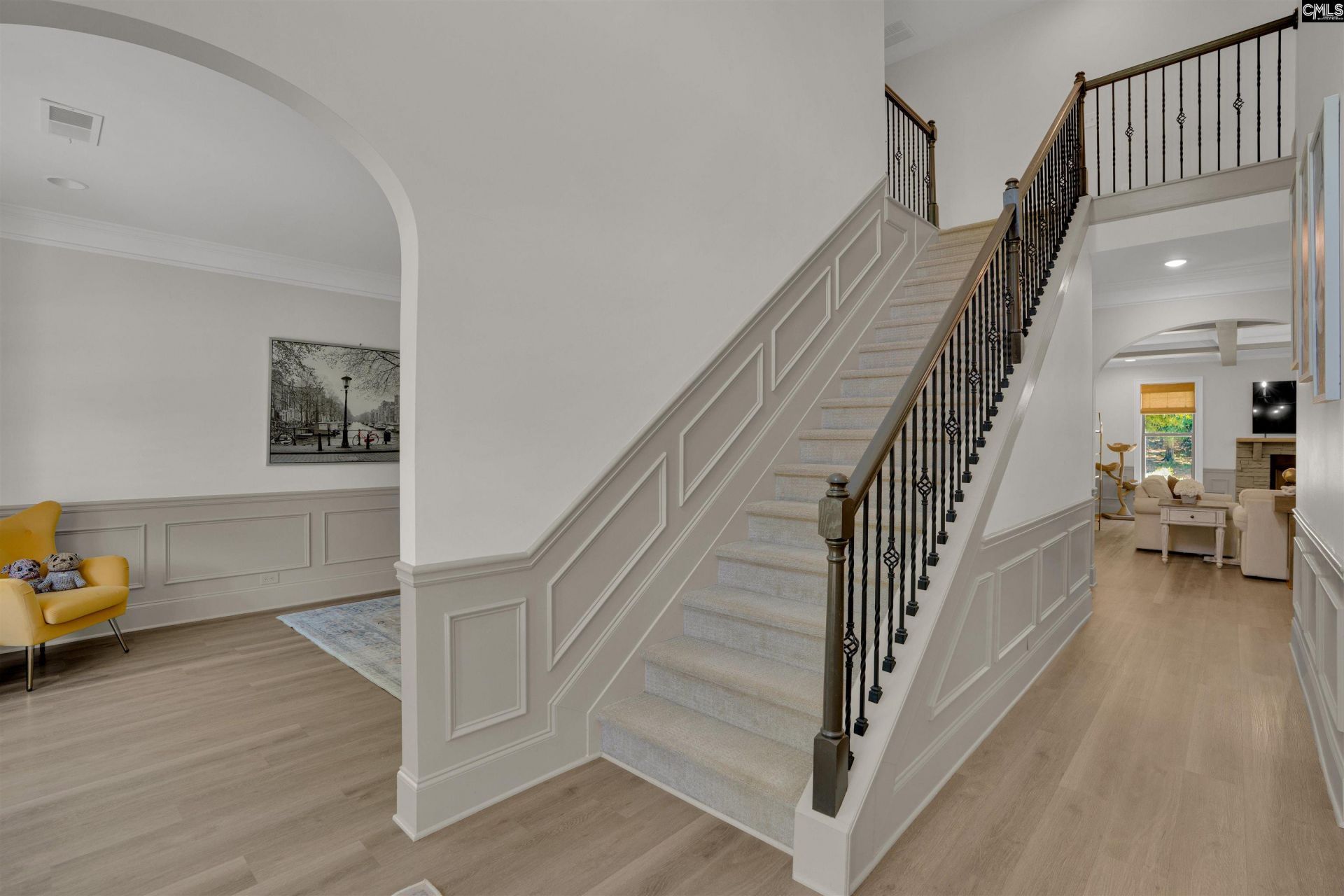 155 Swanhaven Drive  Photo 6