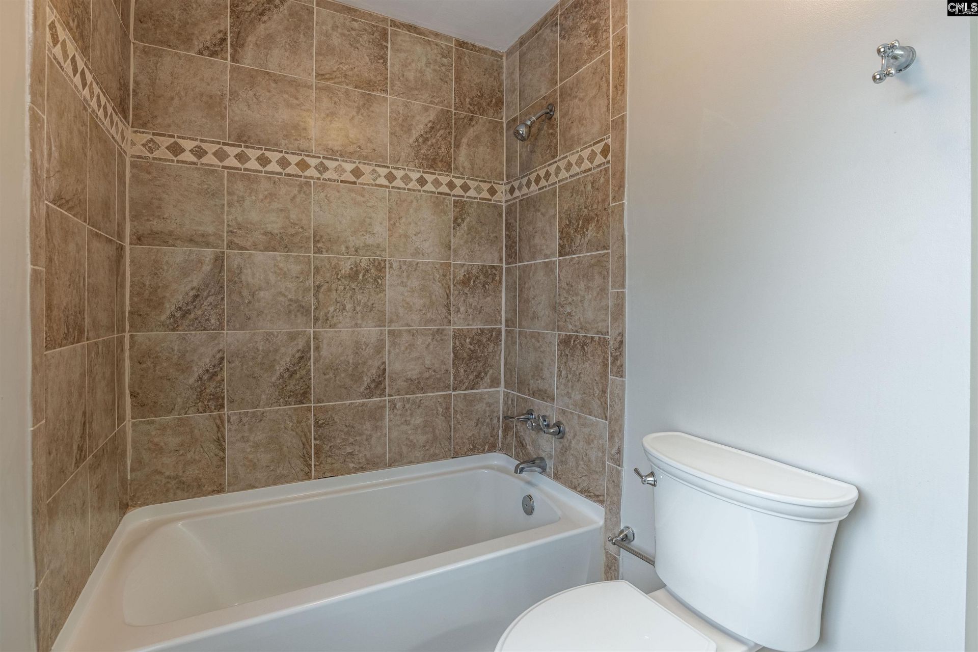 200 E Pond Ridge Road  Photo 29