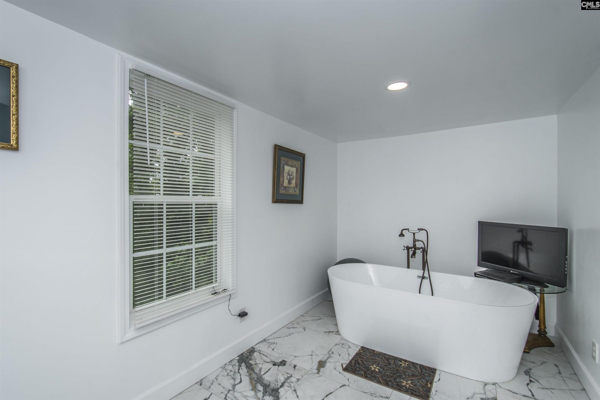 112 Stanford Street  Photo 17