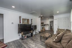 112 Stanford Street photo 4