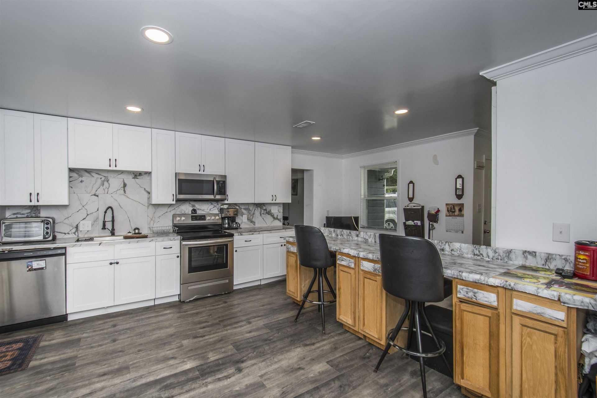 112 Stanford Street  Photo 5