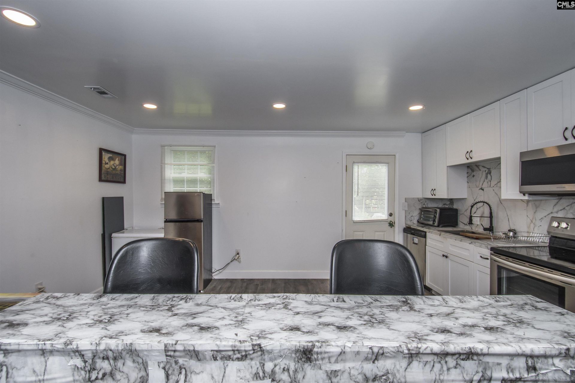 112 Stanford Street  Photo 7