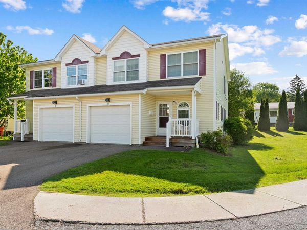 15 Barbara Lane, Winooski, VT 05404