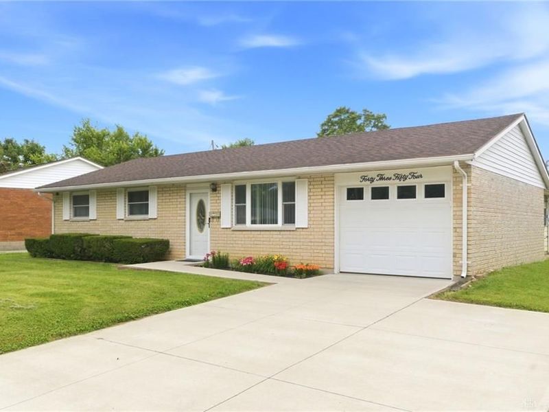 4354 Joy Drive, Mad River Township, OH 45323 Photo 2