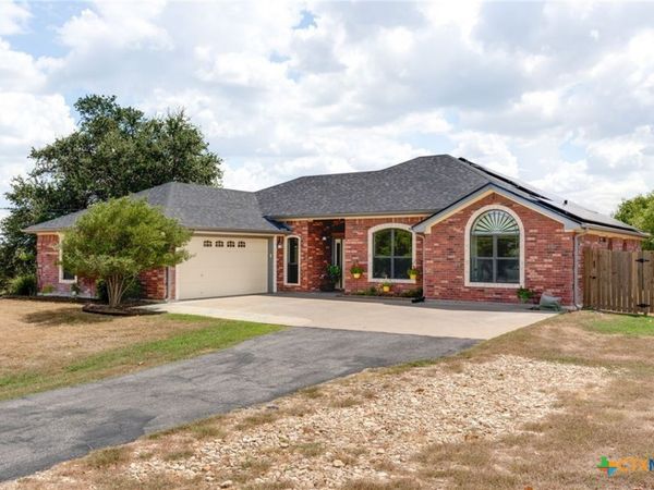 3375 Upton Drive, Kempner, TX 76539