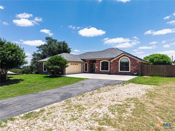 3375 Upton Drive , Kempner, TX 76539