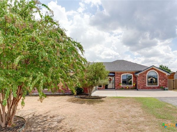 3375 Upton Drive, Kempner, TX 76539