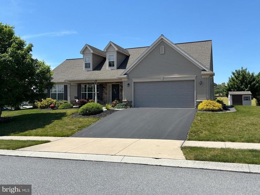59 Bloomfield Drive, Ephrata, PA 17522 Main Photo
