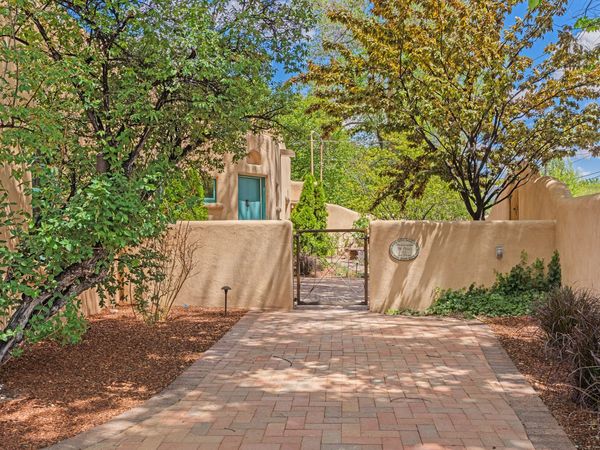 511 E Palace Avenue , Santa Fe, NM 87501