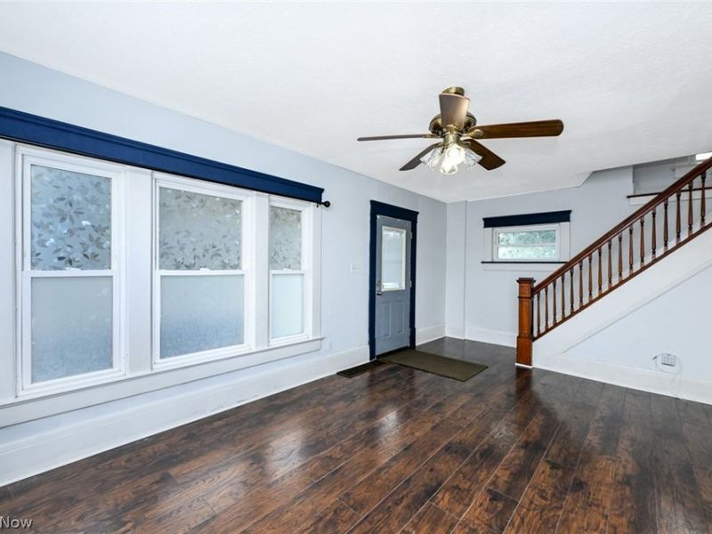 940 W Hopocan Avenue , Barberton, OH 44203 Photo 5