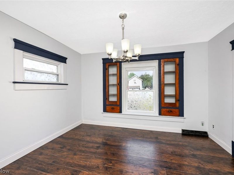 940 W Hopocan Avenue , Barberton, OH 44203 Photo 9