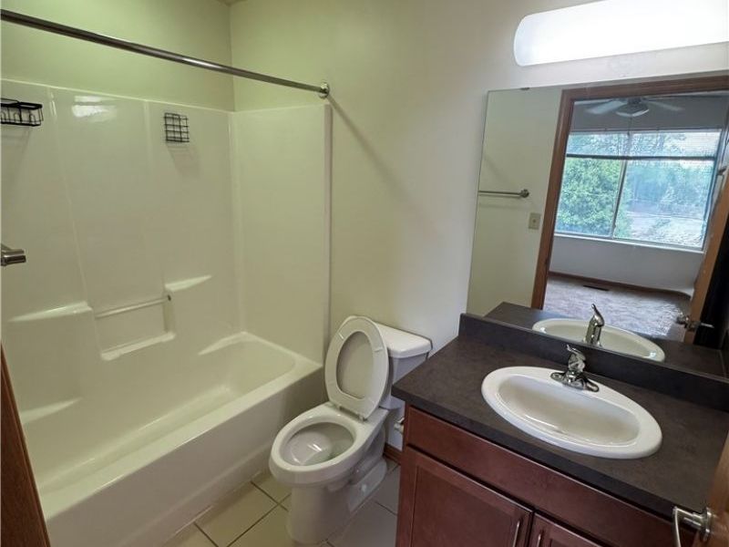 12513 Euclid Avenue, East Cleveland, OH 44112 Photo 13