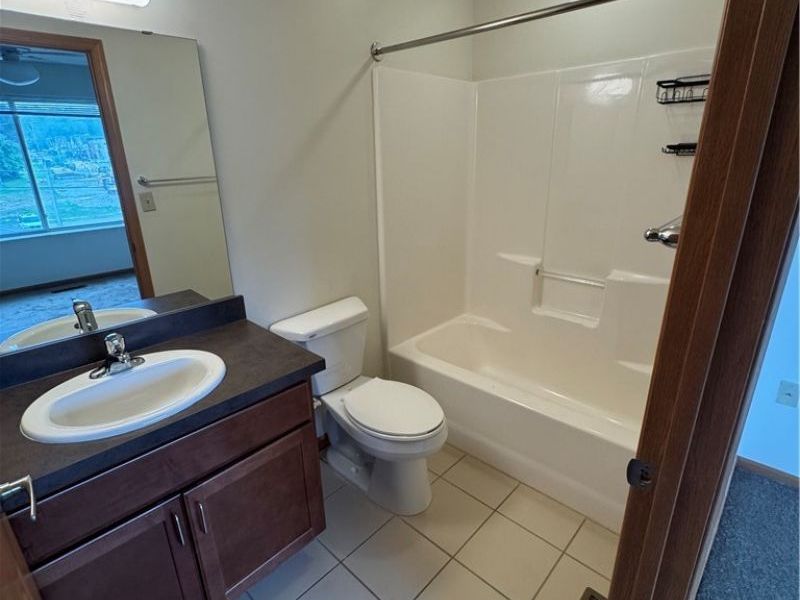 12513 Euclid Avenue, East Cleveland, OH 44112 Photo 18