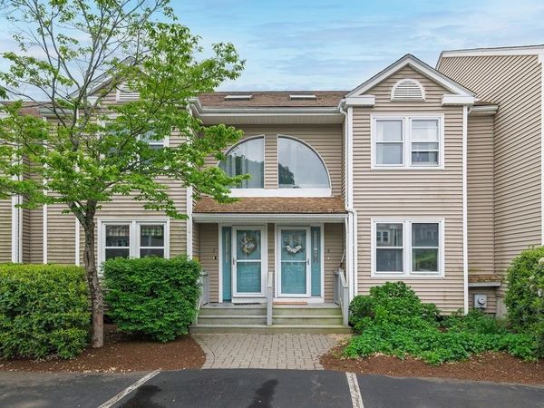 655 Pleasant St, Unit 4, Weymouth, MA 02189