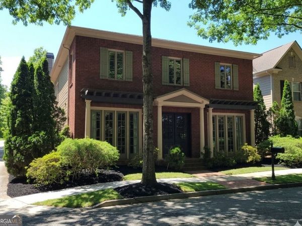 602 Concord Lake Lane SE, Smyrna, GA 30082