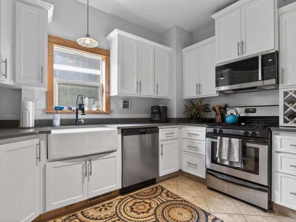516 W Grand Street, Hastings, MI 49058