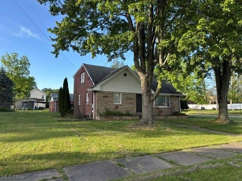 1006 Orlo, Warren, OH 44485 Photo 1