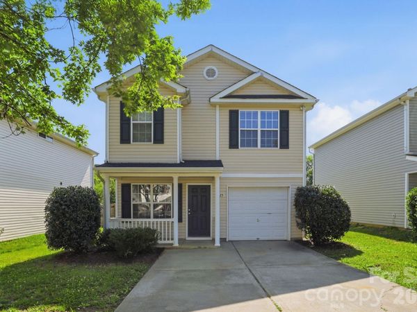 5623 Henderson Oaks Drive , Charlotte, NC 28269