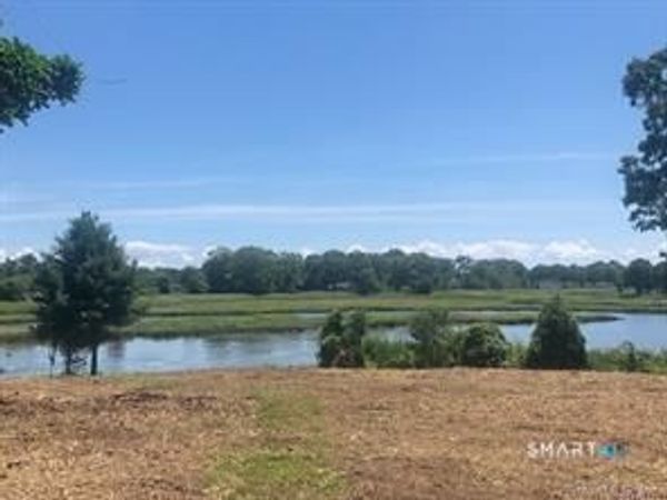 25 Montowese , Unit 2, Branford, CT 06405
