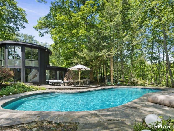 195 Steep Hill, Weston, CT 06883