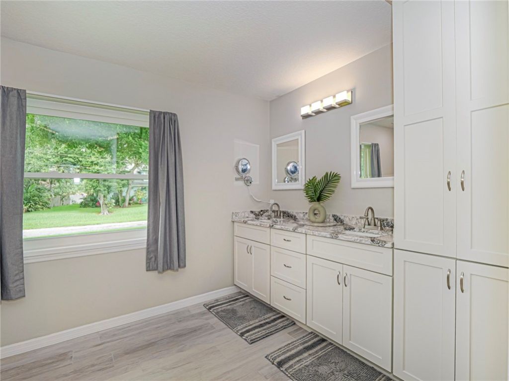 4220 70th Avenue, Vero Beach, FL 32967 Photo