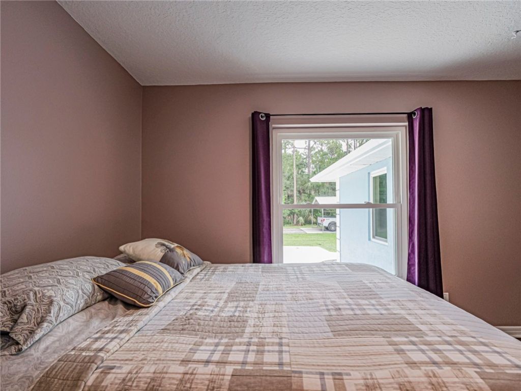4220 70th Avenue, Vero Beach, FL 32967 Photo