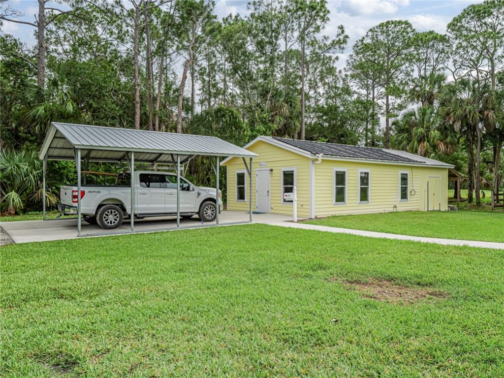 4220 70th Avenue, Vero Beach, FL 32967 Photo