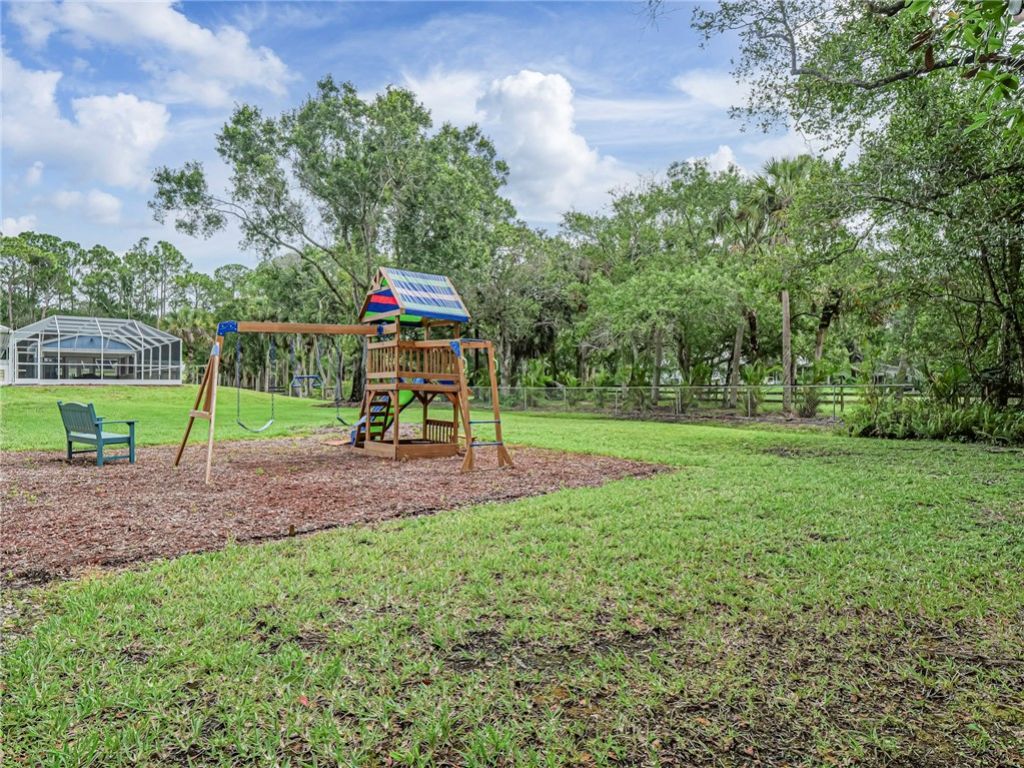 4220 70th Avenue, Vero Beach, FL 32967 Photo