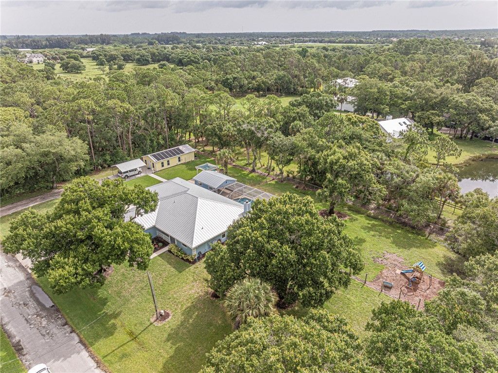 4220 70th Avenue, Vero Beach, FL 32967 Photo