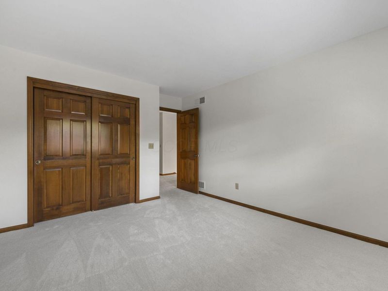 2213 Partlow Drive, Columbus, OH 43220 Photo 38