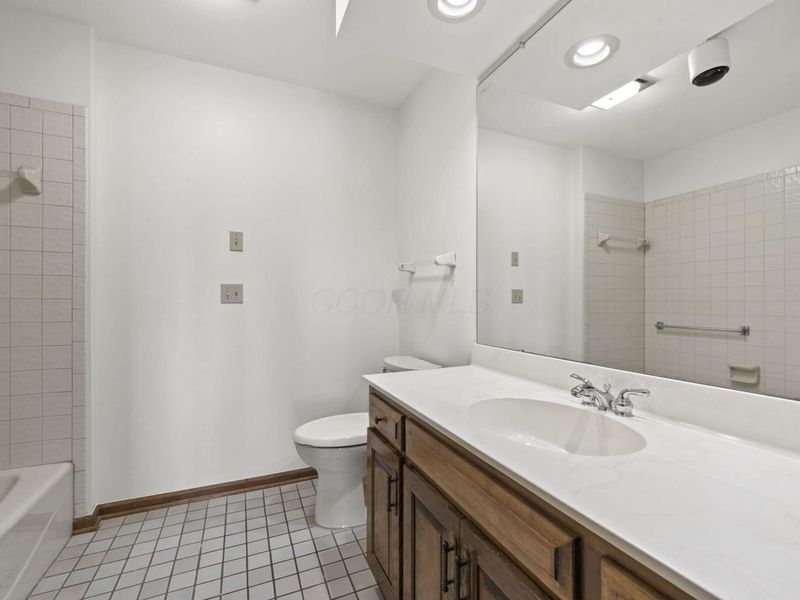 2213 Partlow Drive, Columbus, OH 43220 Photo 39