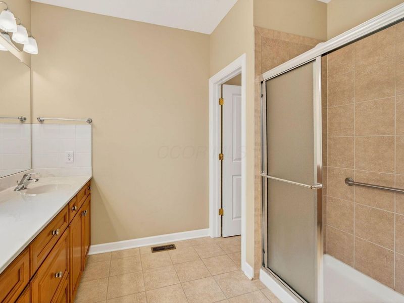 79 Tinley Park Circle, Delaware, OH 43015 Photo 36
