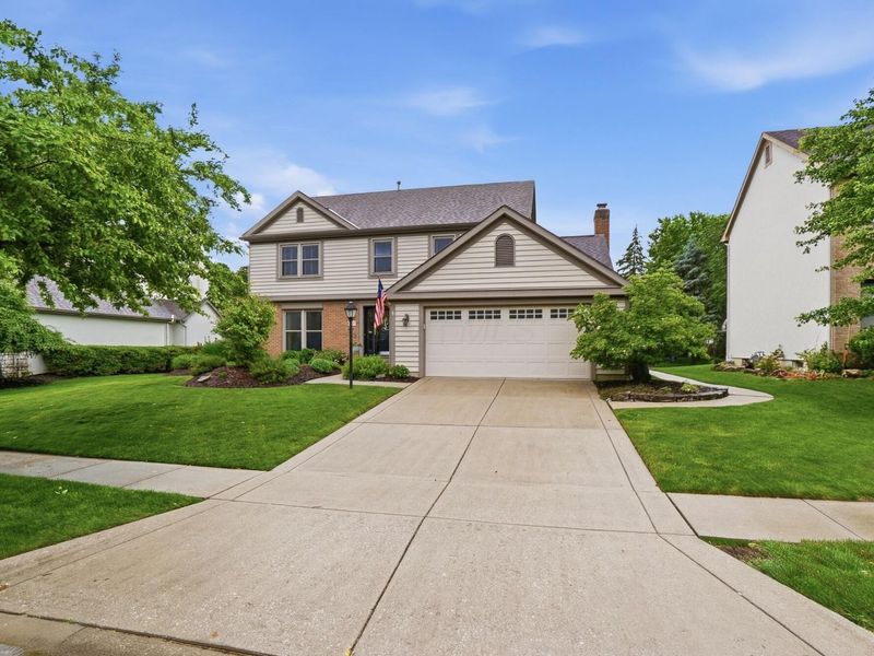 3437 River Narrows Road , Hilliard, OH 43026 Photo 2