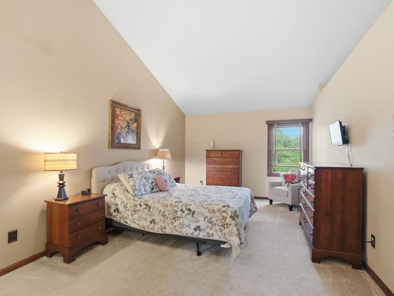 3437 River Narrows Road , Hilliard, OH 43026 Photo 24